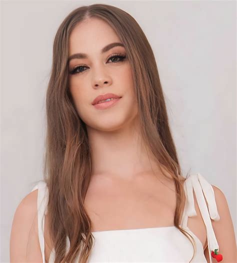 Josie Tucker (Actress) Biography, Videos, Height, Weight, Age