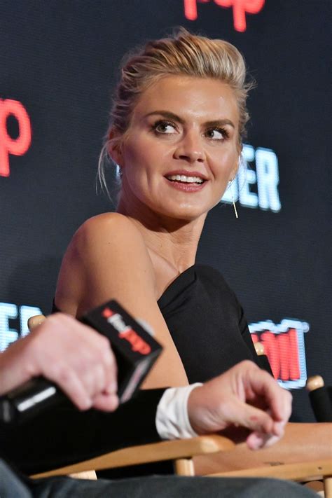 ELIZA COUPE at Future Man Panel at 2017 New York Comic-con 10/06/2017