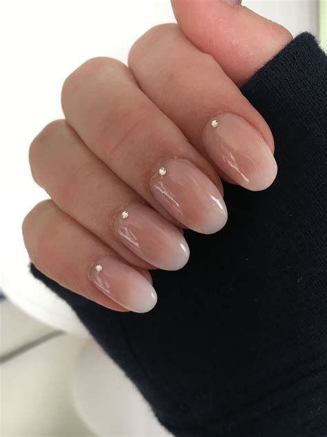 Ombre oval nails - by Nagelstudio Pink | Oval nails, Natural nail ...