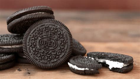 Oreo Is Celebrating Its 110 Birthday With A Festive New Flavor
