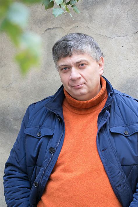 Александр Новиков — биография, фильмография, фотографии актёра