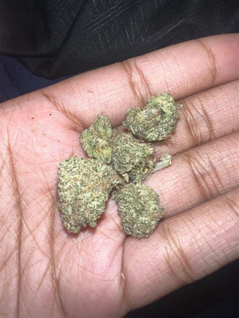 Weed smell like grass : r/microgrowery