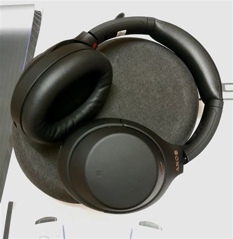 Sony xm4, Audio, Headphones & Headsets on Carousell