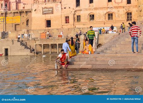 architecture view  varanasi ghats  temple   river ganges