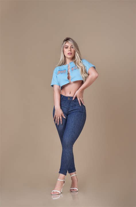 SoLe CaRdOzO🐰 on Twitter: "Aférrate a aquello que te hace DIFERENTE