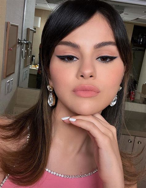 Selena Gomez's Rare Beauty: More Than Just Makeup - ue5xbbb