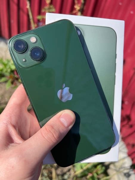 Продам iPhone 13 128 GB в красивом зеленом цвете Телефон в хорошем ...