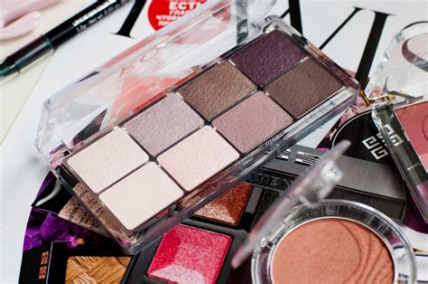 Косметика Essence и Catrice.