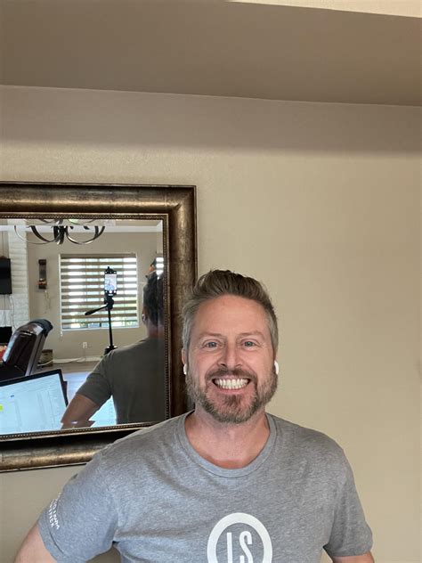 New here. 51 yo dilf : r/DILFs