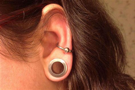 conch  conch orbital piercing