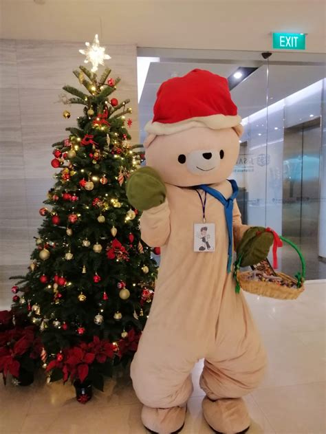 Christmas Bear Mascot – Mascot Rental for Event & Children Party