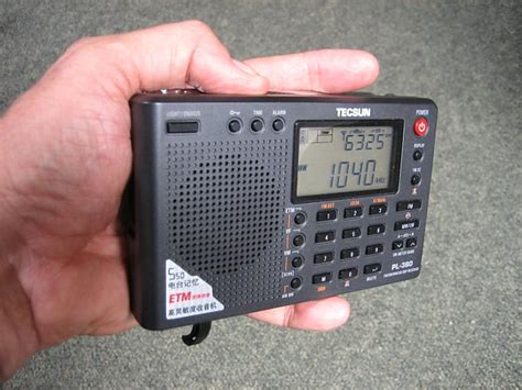 RADIO-TIMETRAVELLER: Review Of The Tecsun PL-380 DSP Receiver