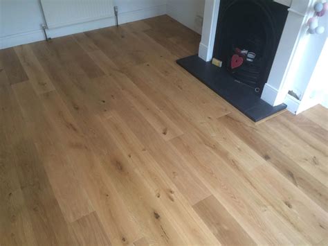 wide plank oak flooring