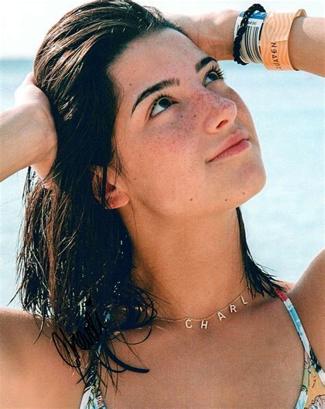 Charli D'Amelio Sexy Hot TikTok Dancer Autographed Signed 8x10 Photo