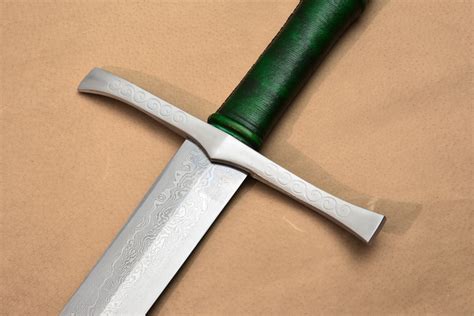 Oakeshott XVII European longsword MK008