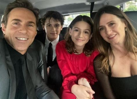 Alessandro Nivola Bio, Age, Height, Career, Wife, Net Worth