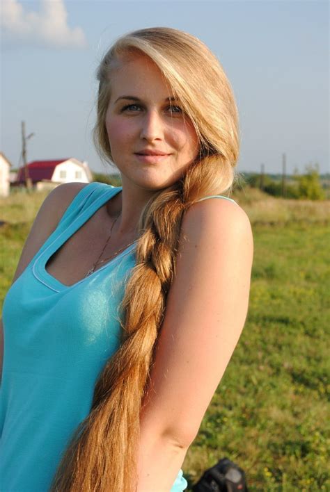 СЛАВЯНСКИЕ ДЕВУШКИ ВО ВСЕЙ КРАСЕ