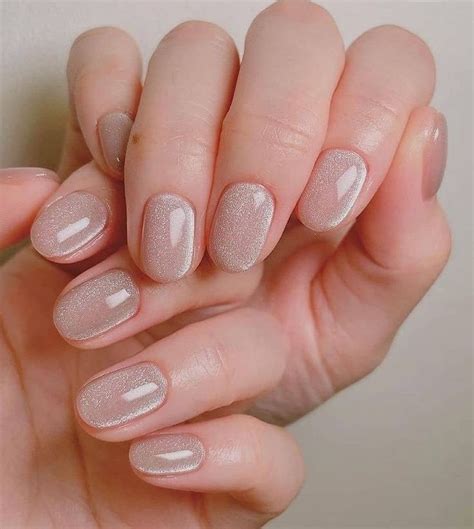Pin de Aisha en Ноготочки | Manicura de uñas, Uñas con forma de ...