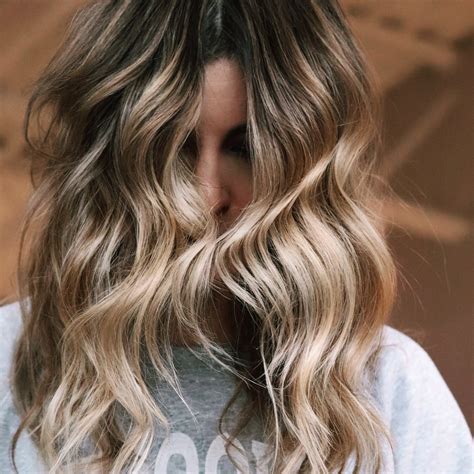 Why gray hair hair texture changes more than you might think 15