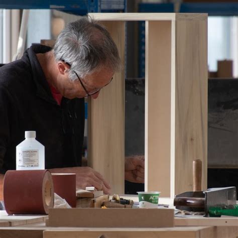 Wood courses, craft kits and handcrafted gifts