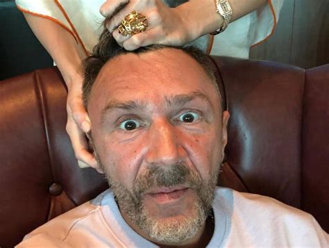 Сергей Шнуров рассказал, почему скрывает лицо своей жены: новости ...