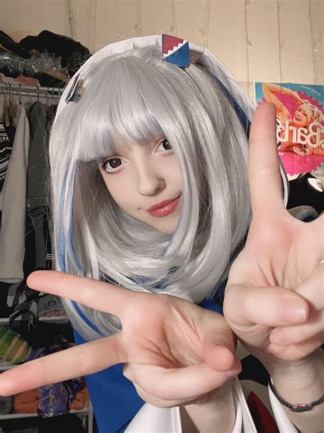 Gawr Gura cosplay by Vinthu_l (me) : r/GawrGura