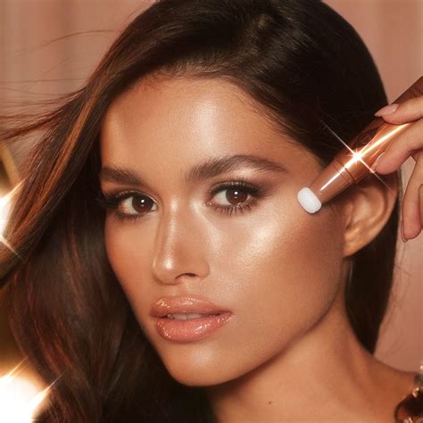 guide  strobing makeup charlotte tilbury