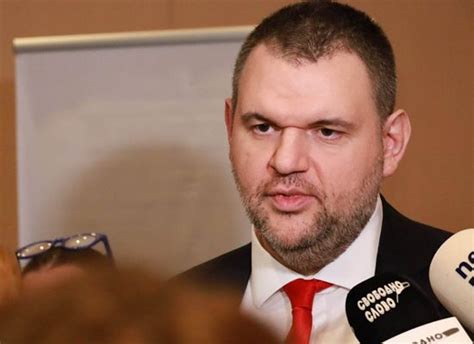 Делян Пеевски към европейските шампионки по шахмат: Гордея се с вас!