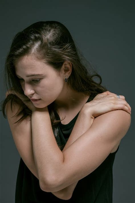 Hands On Shoulders Photos, Download The BEST Free Hands On Shoulders ...