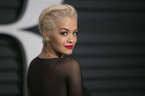 Elysian Glam Rita Ora Goes Topless In Gq Magazine Rita Ora Flaunts