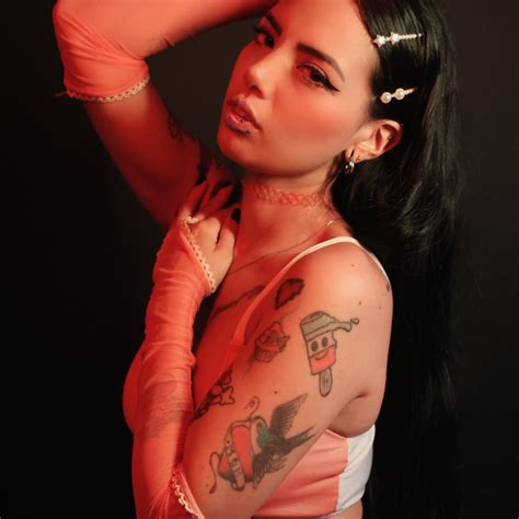 Kiwa · Artist Profile