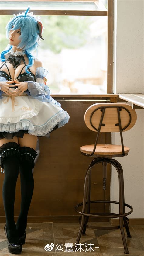 Download wallpaper Asian, stockings, model, women, cosplay, high heels