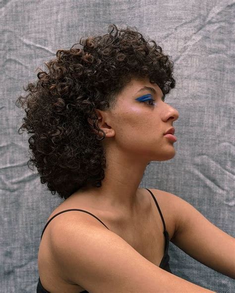 inspirasi spesial mullet haircut curly hair hairstyle pria