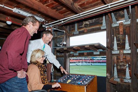 Adelaide Oval Tours | RoofClimb Adelaide Oval