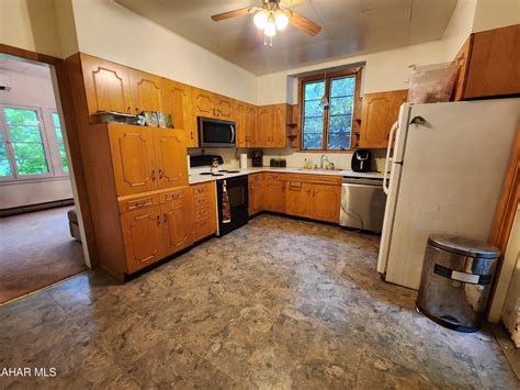 Cheapish 1920 Castle-Like Pennsylvania Affordable Home $150K