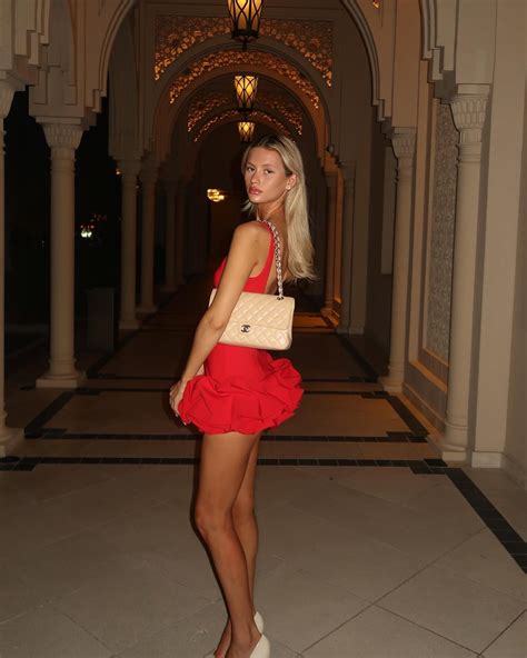 EDEN C (@eden.cohen) • Instagram photos and videos