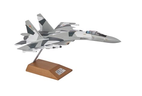 Готовая модель самолета штурмовика Су-35 "ВВС" арт. RA0358136, масштаб ...