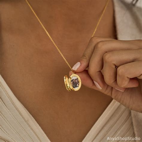 Locket Necklace With Photo, Engraved Oval Necklace, Photo Necklace in ...