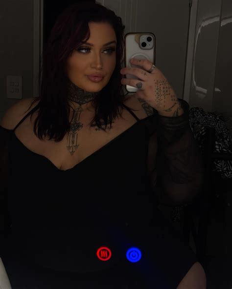 𝙵𝚒𝚗𝚊𝚞 𝚂𝚞𝚕𝚒𝚊𝚗𝚊 🦋 (@finausuliana_) • Instagram photos and videos