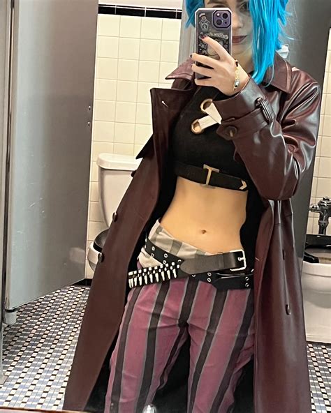 [no spoilers] Happy halloween!!! 💣💥 💥jinx cosplay : r/arcane