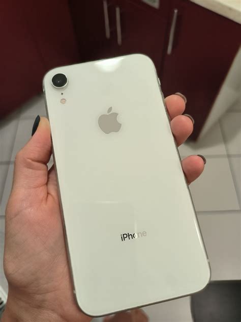 iPhone Xr 64 Гб.