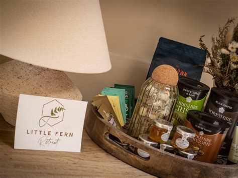 Commuter Guide and Station Amenities at Fern Rock Transit Center 37