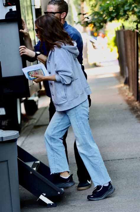 Natalie Portman Street Style Good Sex Set Nyc - Hot Celebs Home