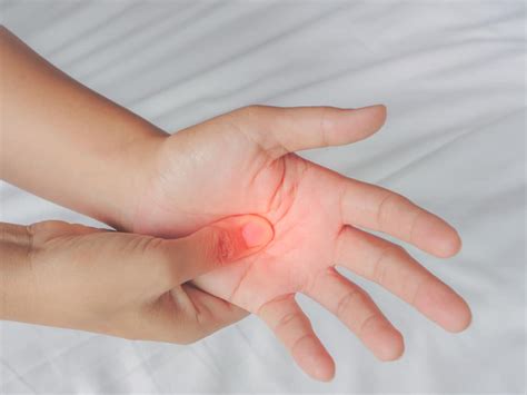 kenali pengobatan carpal tunnel syndrome  gejala  ditimbulkan
