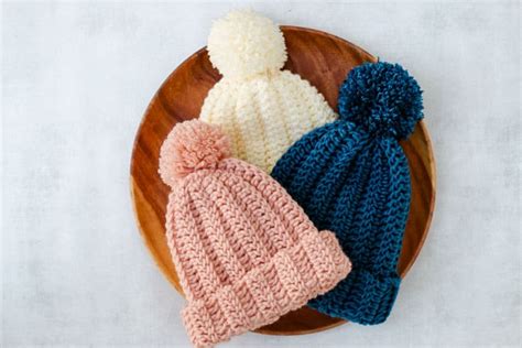 One Hour Free Crochet Hat Pattern for Beginners (+ Tutorial) (2022)