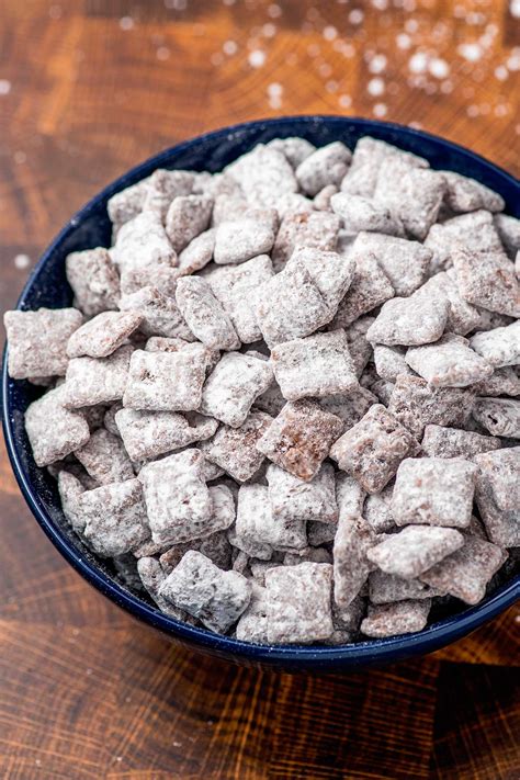 What Happens If A Dog Eats Chocolate Cereal