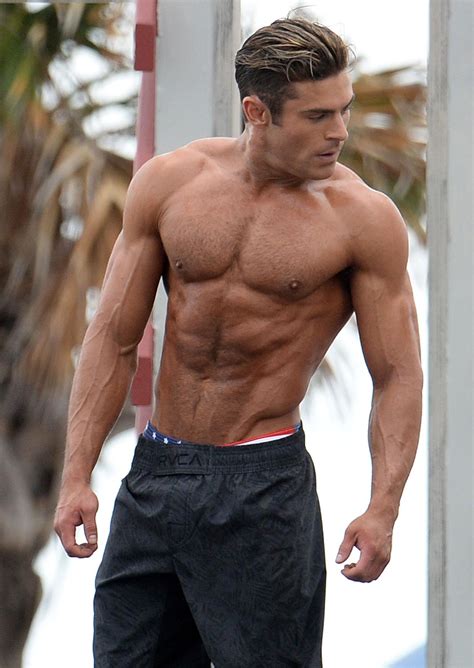 Hollywood’s Hottest Hunks Go Shirtless, Show Off Physiques: Pics