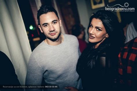 Pogledajte lepoticu kojoj Aca Živanović nije odoleo! | Beograd Noću