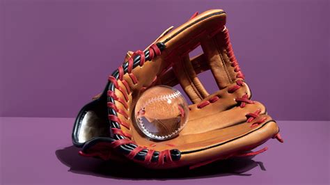 mlbs  bat vr puts fans   home plate