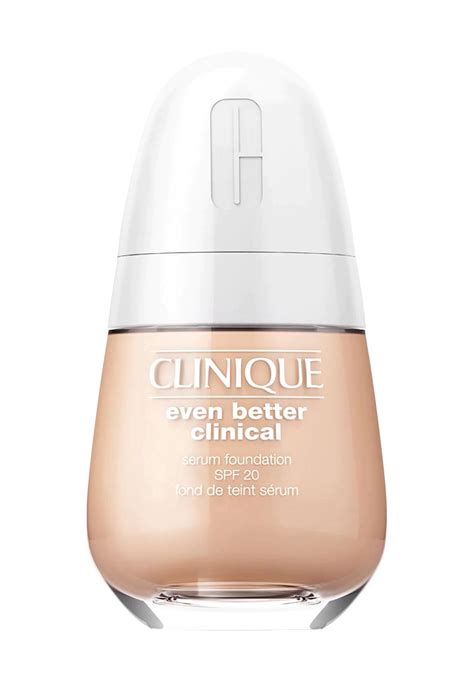 CLINIQUE EVEN BETTER Clinical Foundation SPF 20 | GALERIA